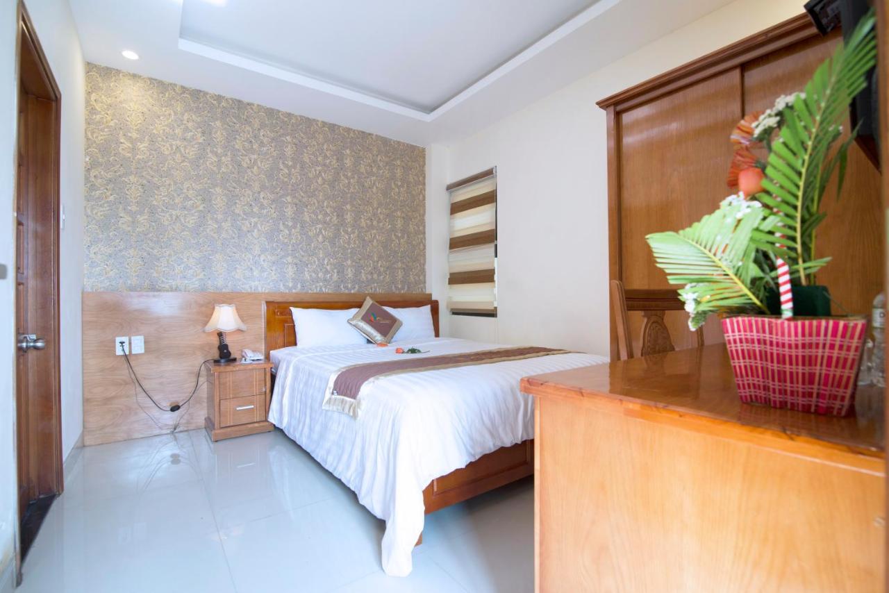 Charming Danang Hotel-203 Nguyen Van Thoai Exterior photo